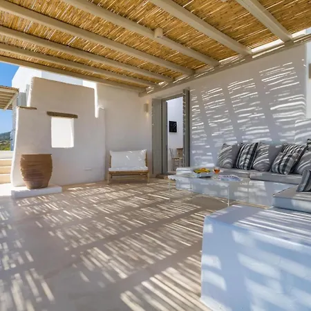 Thita Estate With Private Pool Apartment *